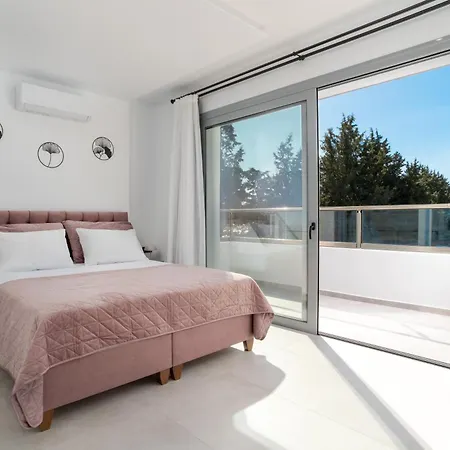 M&B Luxury Villa Haraki Exterior photo