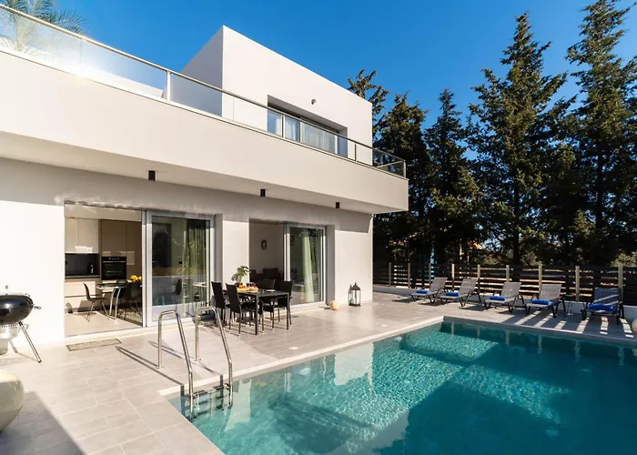 M&B Luxury Villa